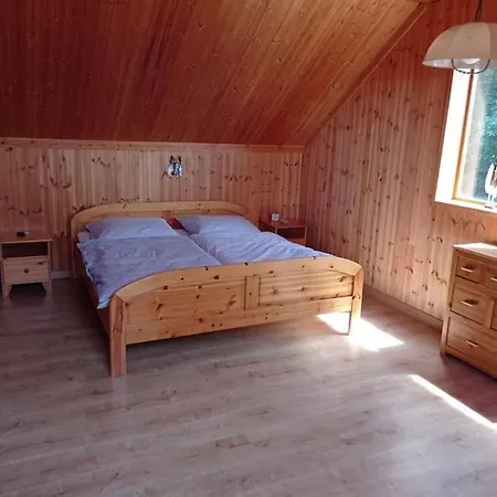 Ujo * Hranice (Cheb)