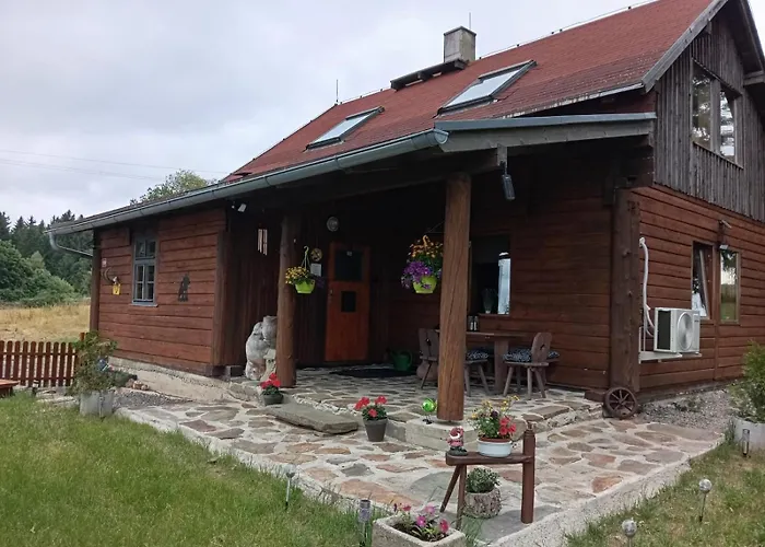 Semesterbostad Ujo *